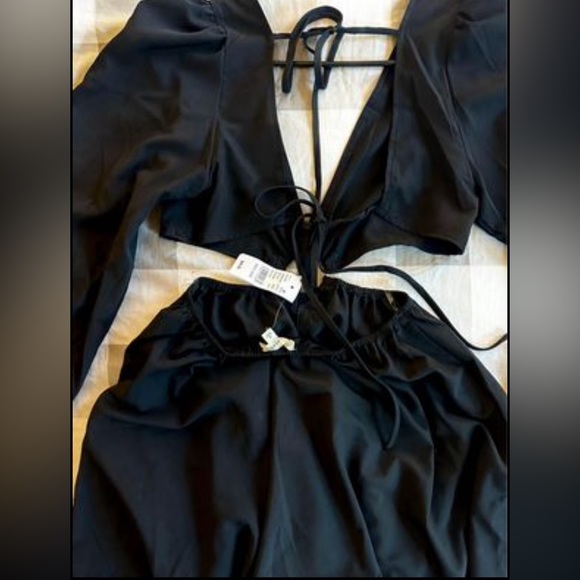Black LA Hearts Pacsun Romper Long-Sleeve - Picture 4 of 4